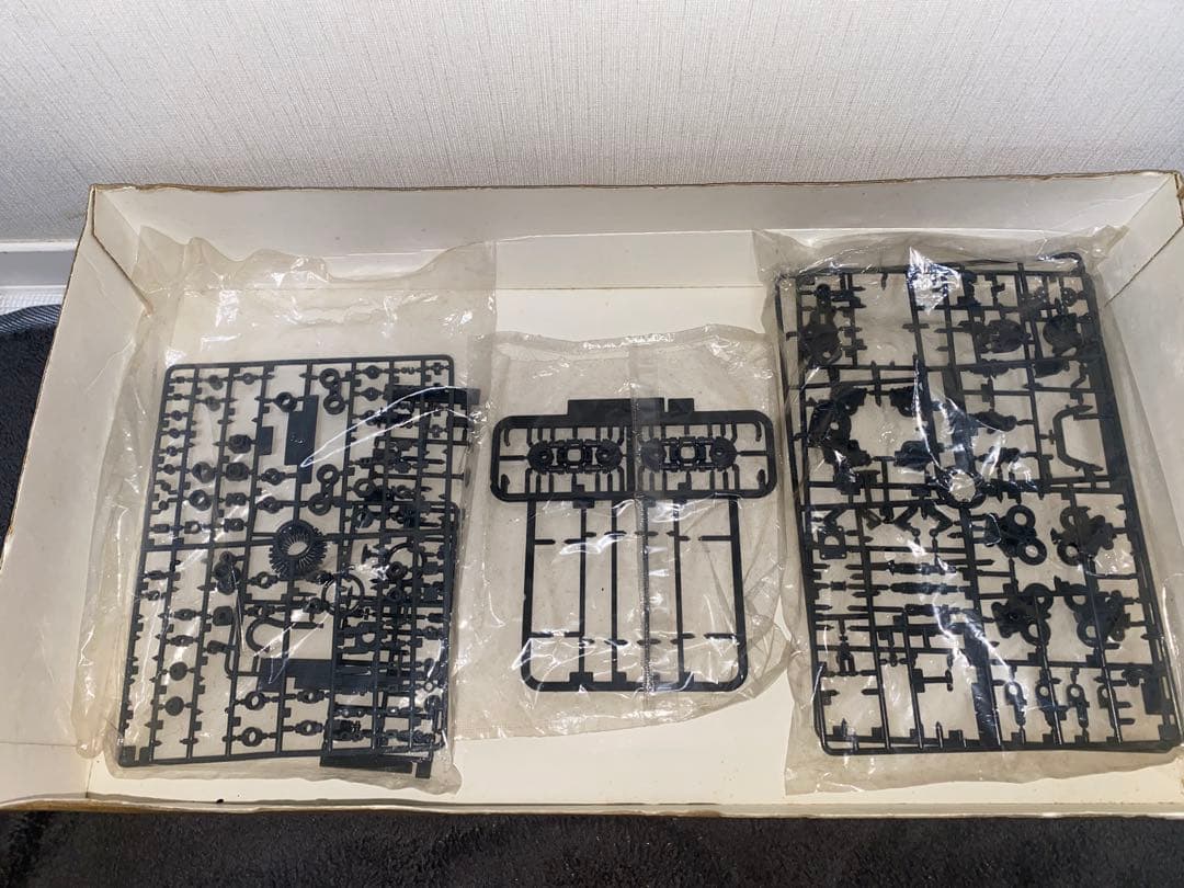 豆*子様 BANDAI MS-06S ZAKU-II PG シャア　ガンプラ　ザ