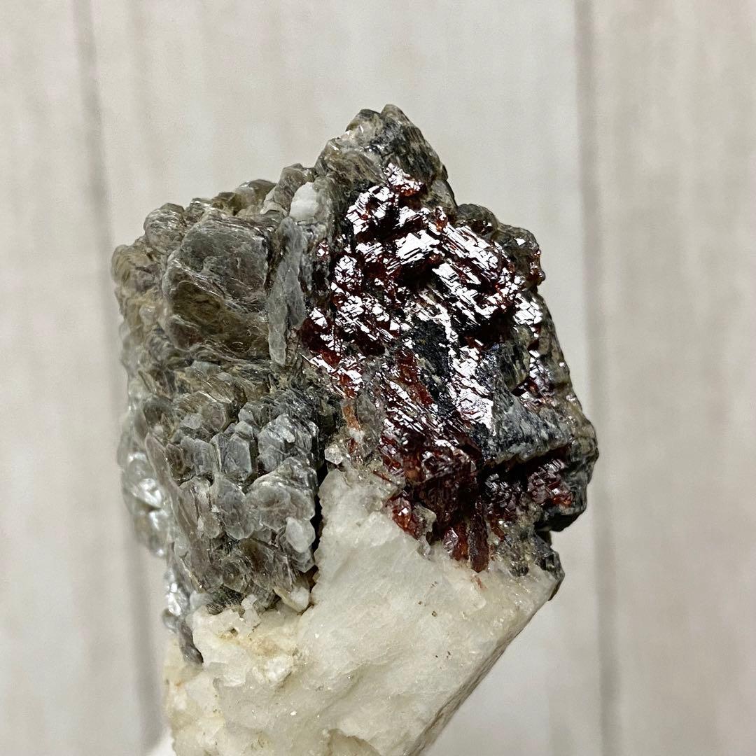 ガーネット　マイカ　アルバイト　ショール　鉱物標本　原石　天然石　ストーン