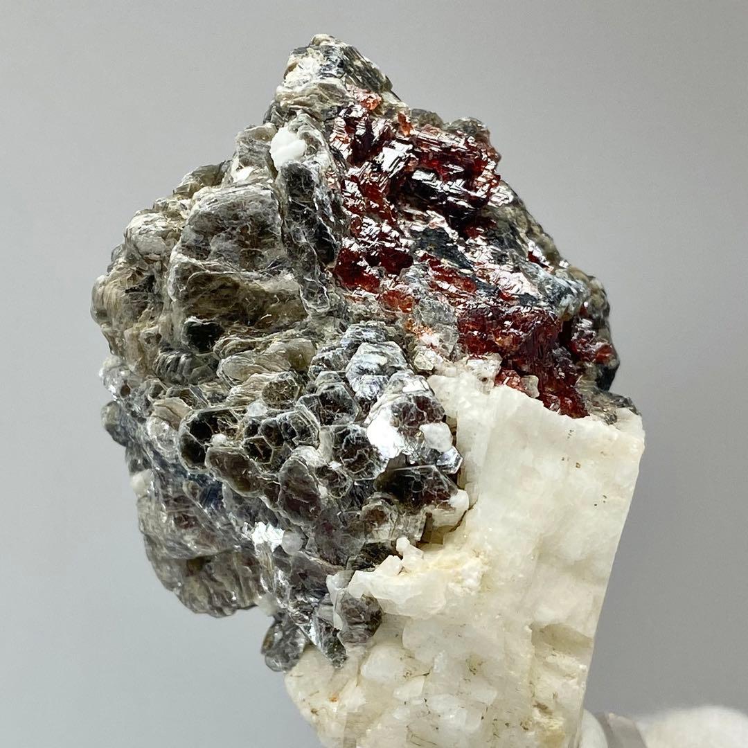 ガーネット　マイカ　アルバイト　ショール　鉱物標本　原石　天然石　ストーン