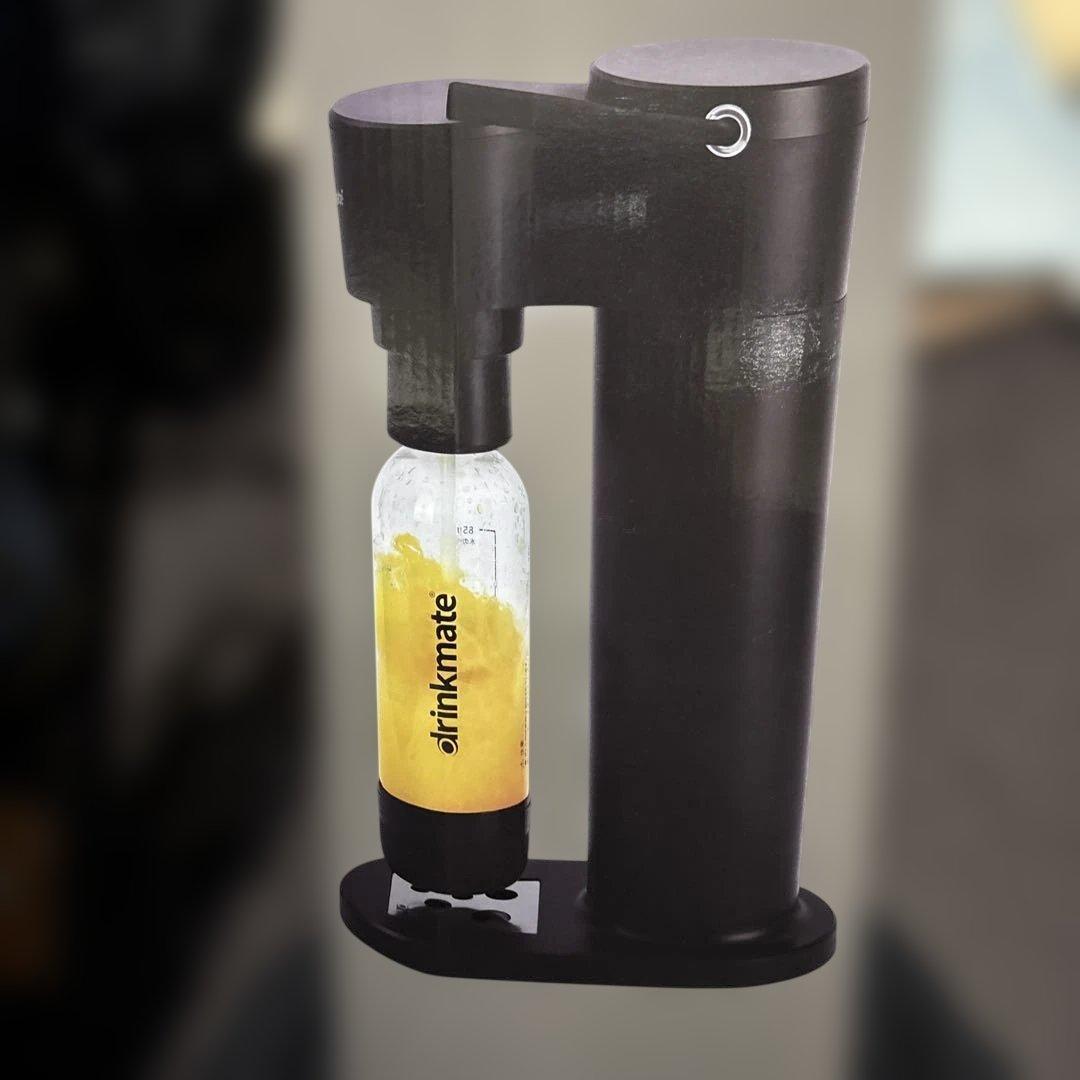 drinkmate 炭酸水メーカー　ドリンクメイト　ガスシリンダー2本付