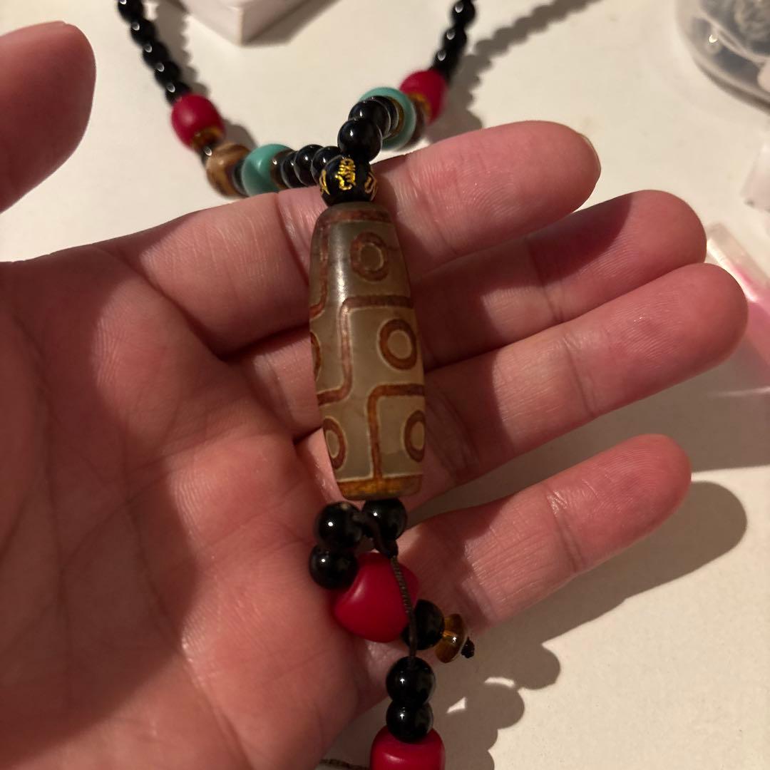 すんごい九眼天珠のネックレス！オニキスと！ドーンとくる！