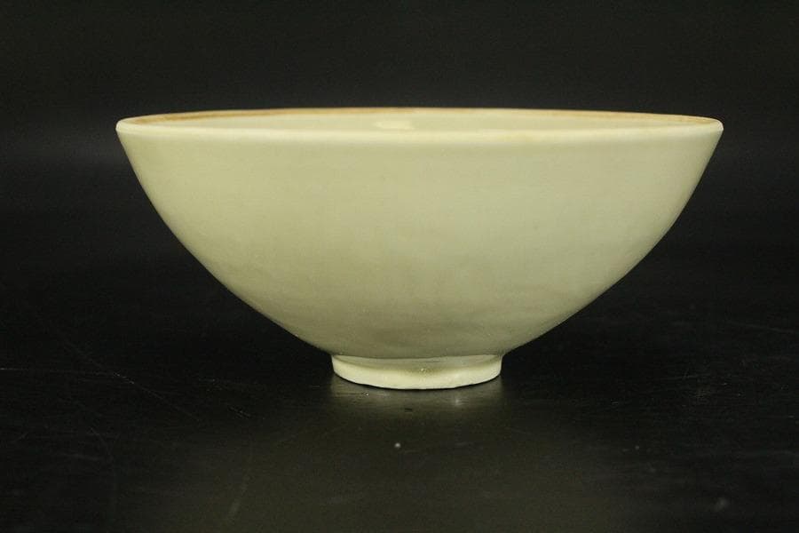 中国美術 白磁 花紋 碗(HA519)