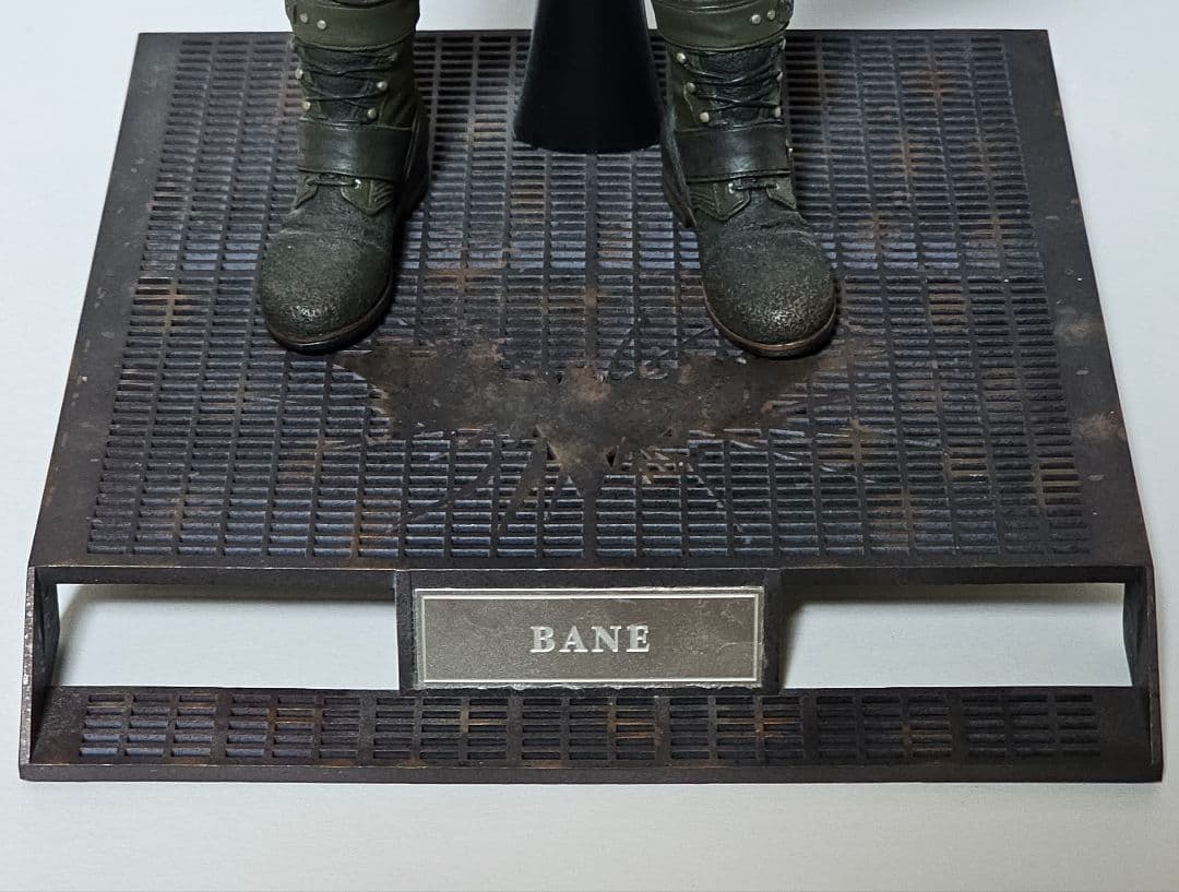 『ダークナイト ライジング』 ベイン 1/6 ジャンク ホットトイズ バットマン