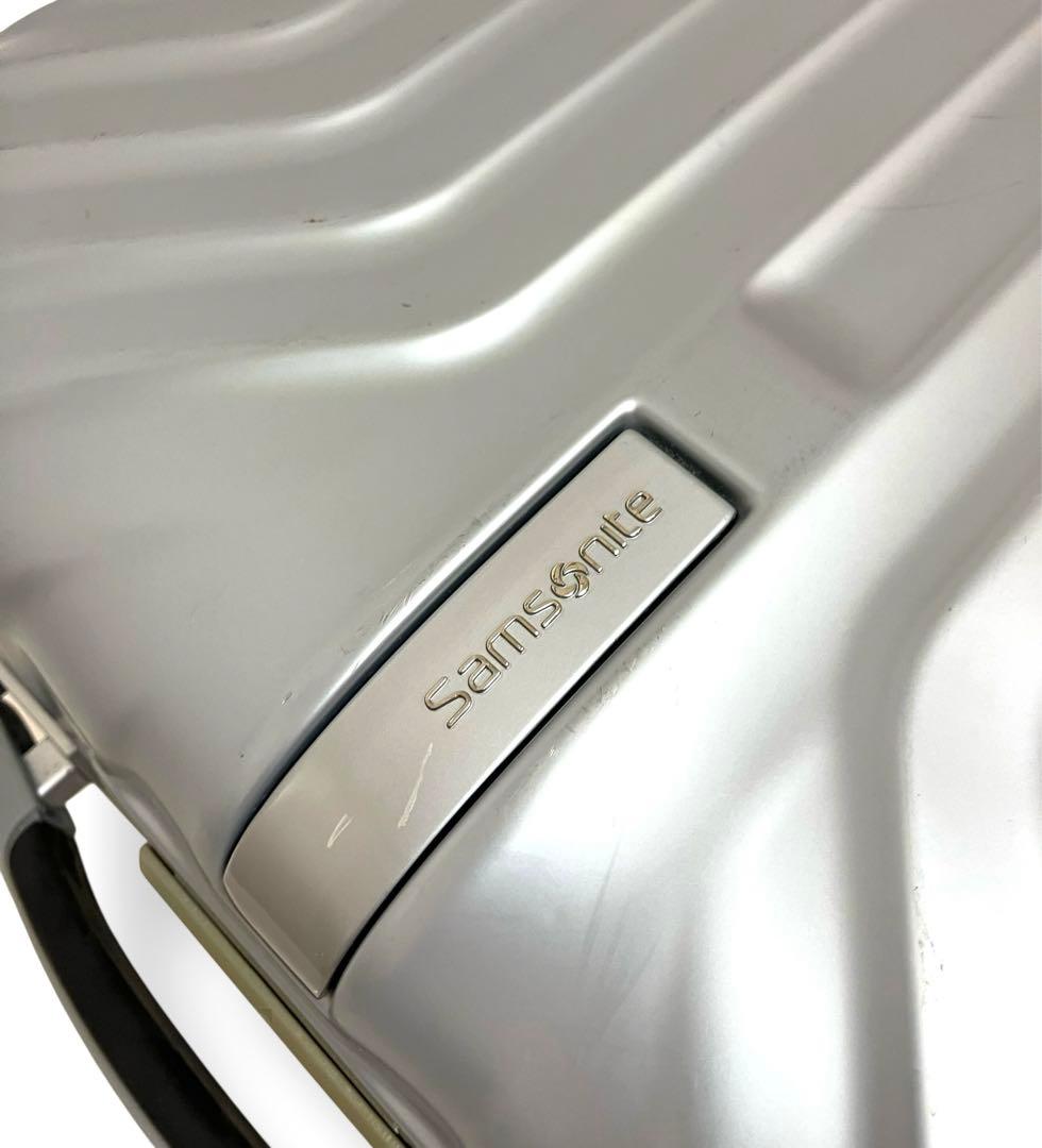 機内持込可能 サムソナイト ハードキャリー トゥルーフレーム 32L