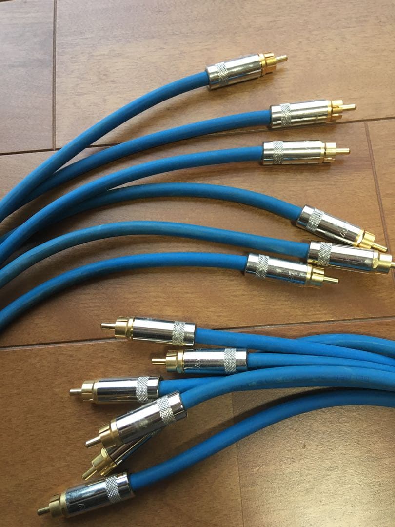 BELDEN 8412 RCAケーブル　REAN RCAプラグ付き1m x 6本