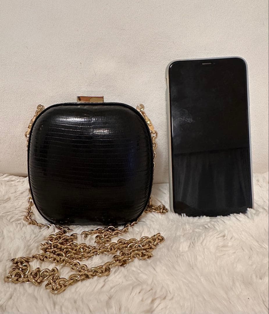 GUCCI ブラック パーティーバッグ ゴールドチェーン