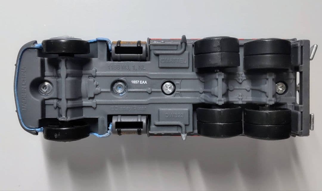 カーズ マテル ドリッピー サンダーホロウ 泥んこレーサー