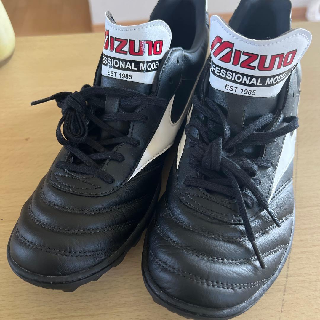 【新品未使用】ミズノ　モレリアTF フットサルシューズ