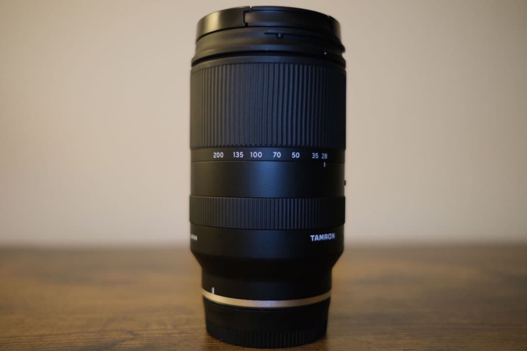 タムロン tamron 28-200 f2.8-5.6 sony eマウント