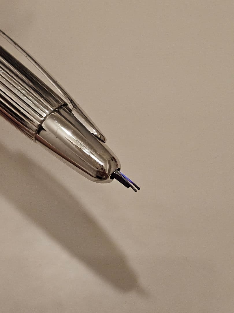 capless 万年筆 ストライプ