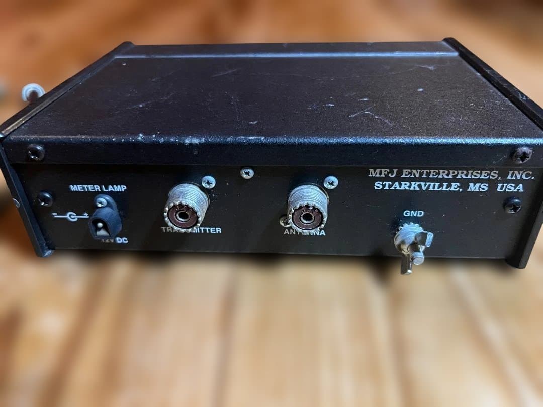 h*n様 MFJ MFJ-945E アンテナチューナー SWR計装備モデル 動作