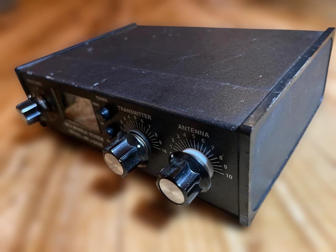 h*n様 MFJ MFJ-945E アンテナチューナー SWR計装備モデル 動作