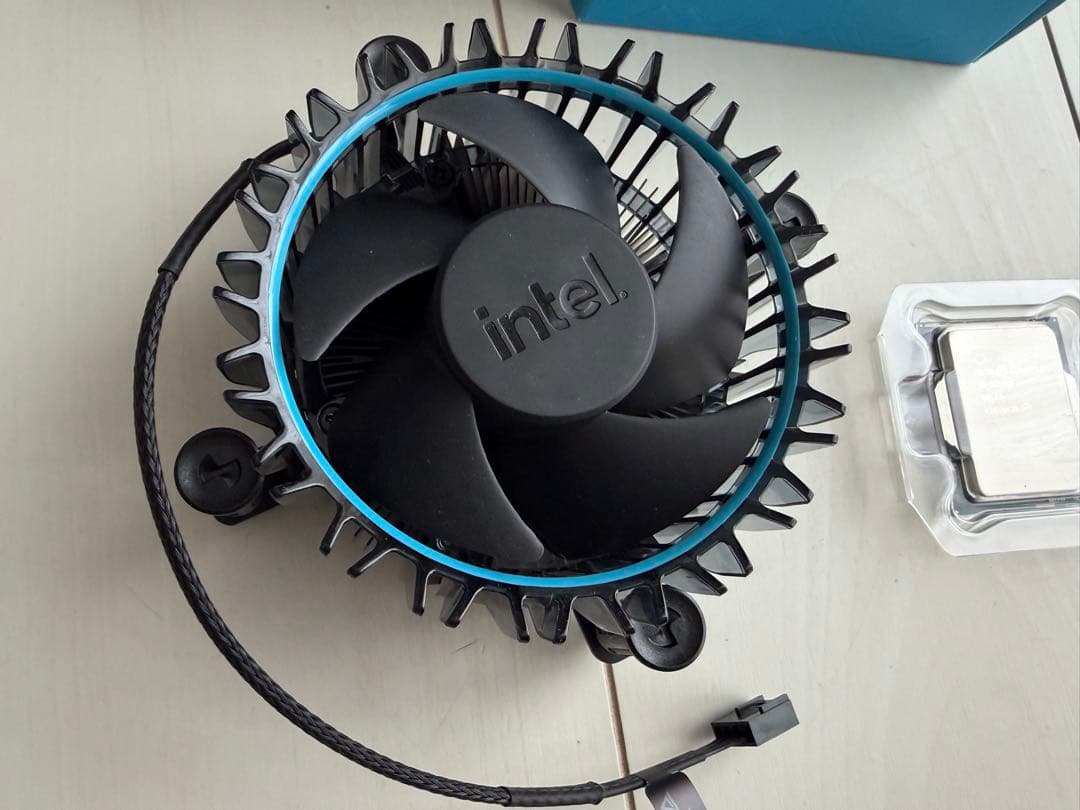 CPU Intel Core i3-12100F BOX