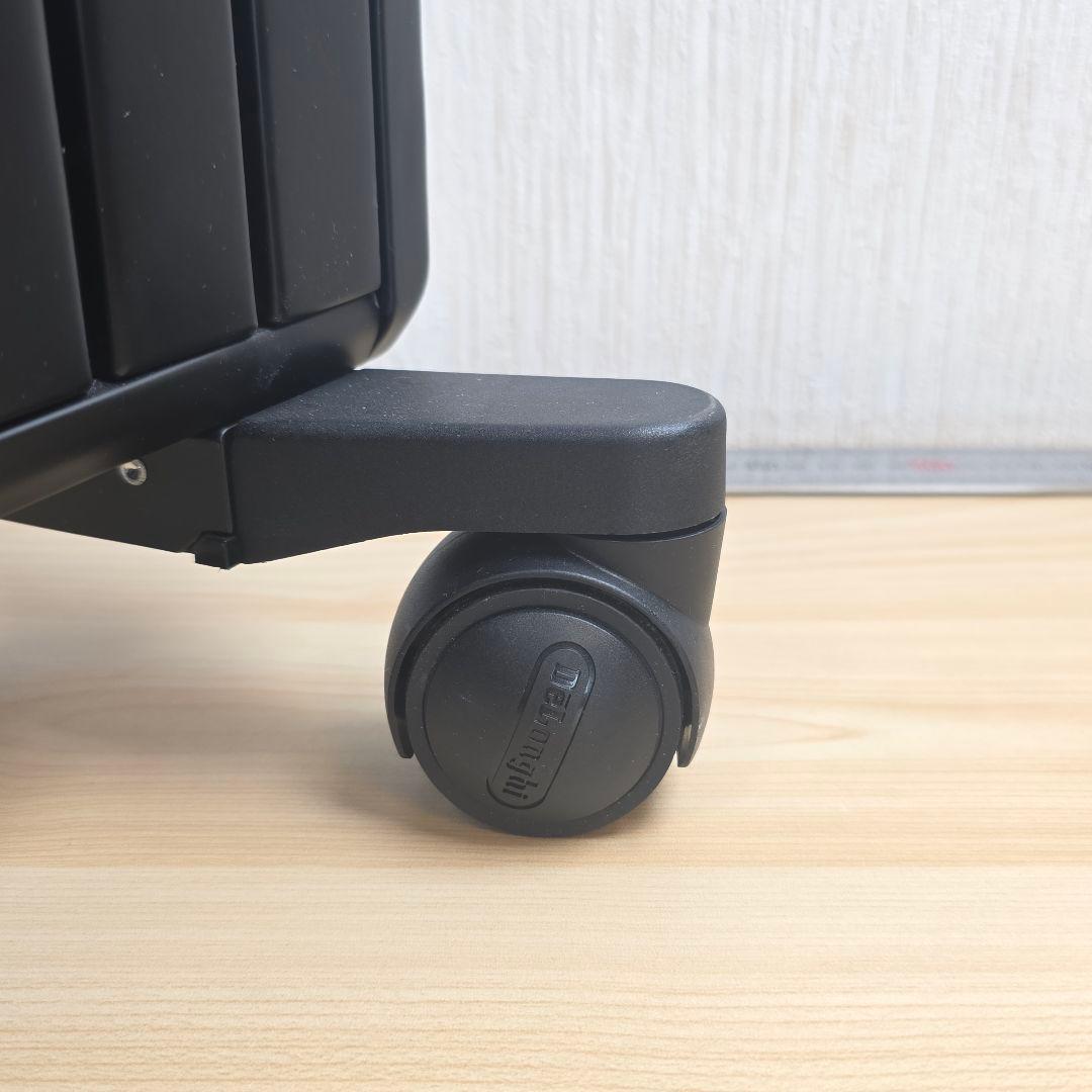 デロンギ　マルチダイナミックヒーター　MDH09-PB