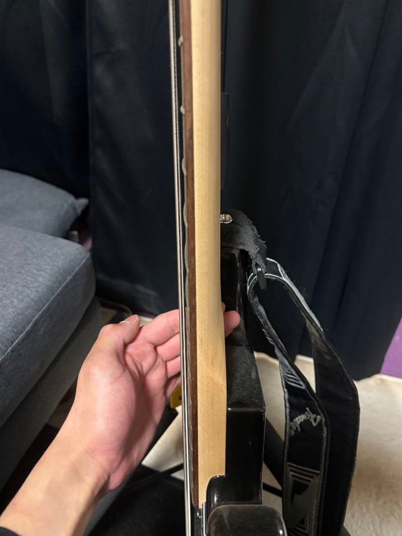 Squier スクワイヤー [6弦ベース]