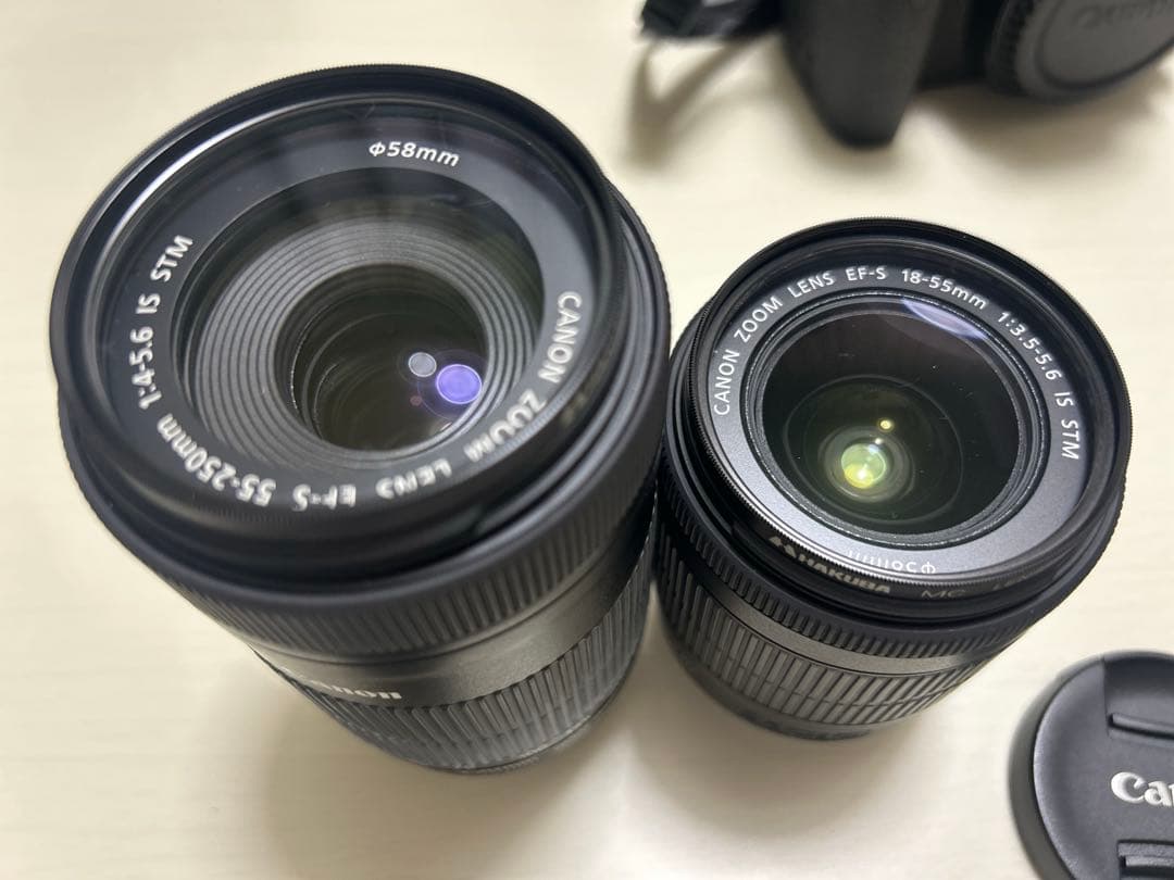 美品 【Canon EOS Kiss X8i ダブルレンズ】 Wi-Fi搭載