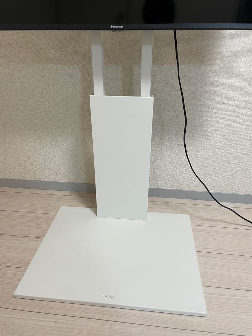 WALL テレビスタンド V2 ロータイプ EQUALS