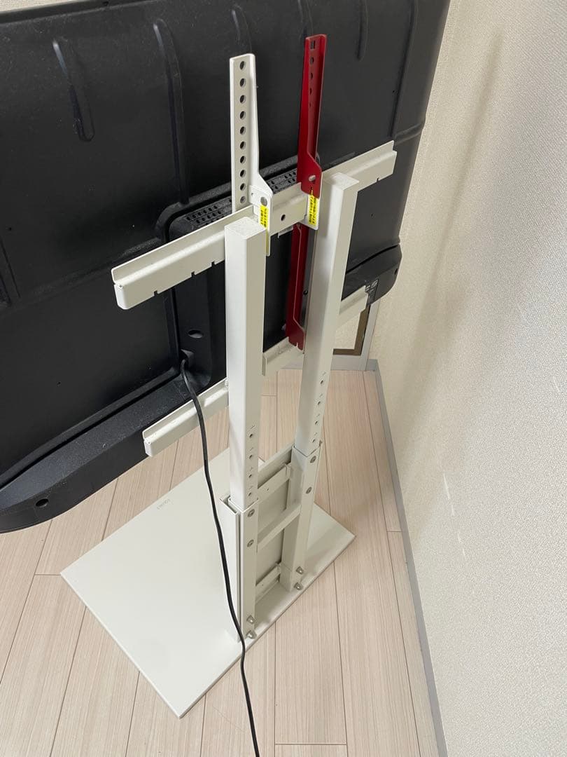 WALL テレビスタンド V2 ロータイプ EQUALS