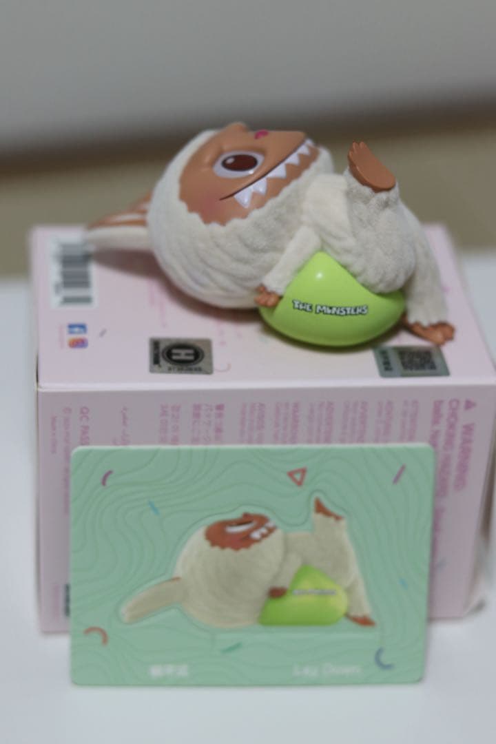 THE MONSTERS Lazy yoga シリーズ　7点セット