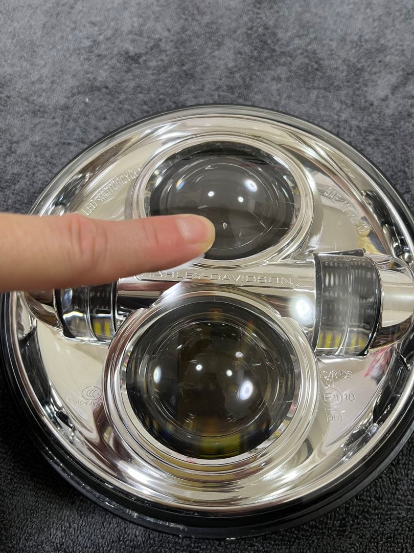 ハーレーダビッドソン純正 7インチ デイメーカーLEDヘッドライト ツーリング