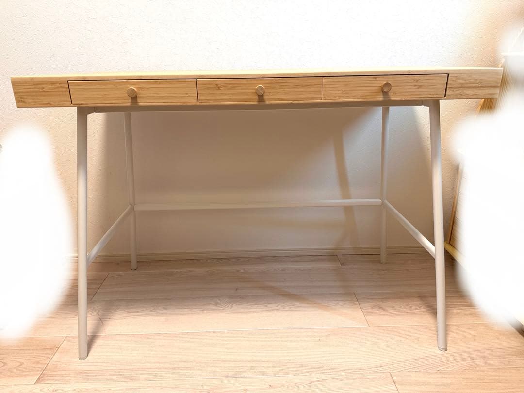 IKEA イケア　LILLÅSEN リルオーセン　デスク