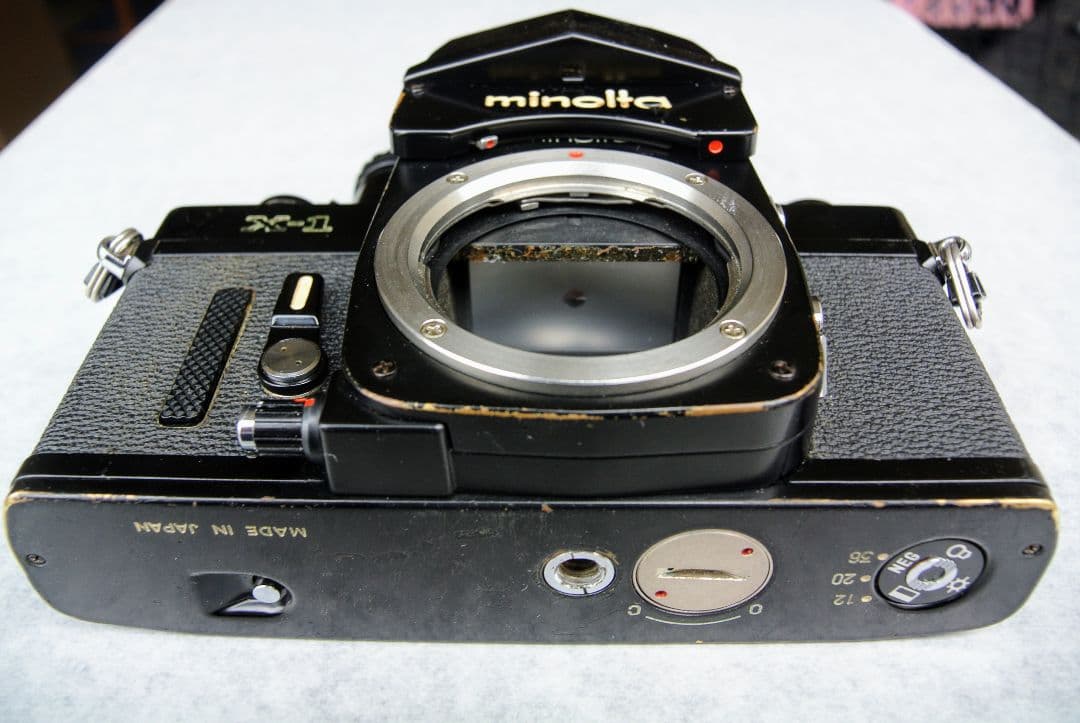 Minolta X-1 ボディのみ　ジャンク品