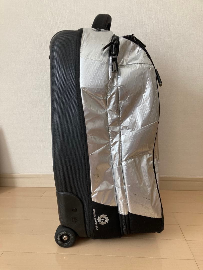 burton fragment design ductline キャリーバッグ