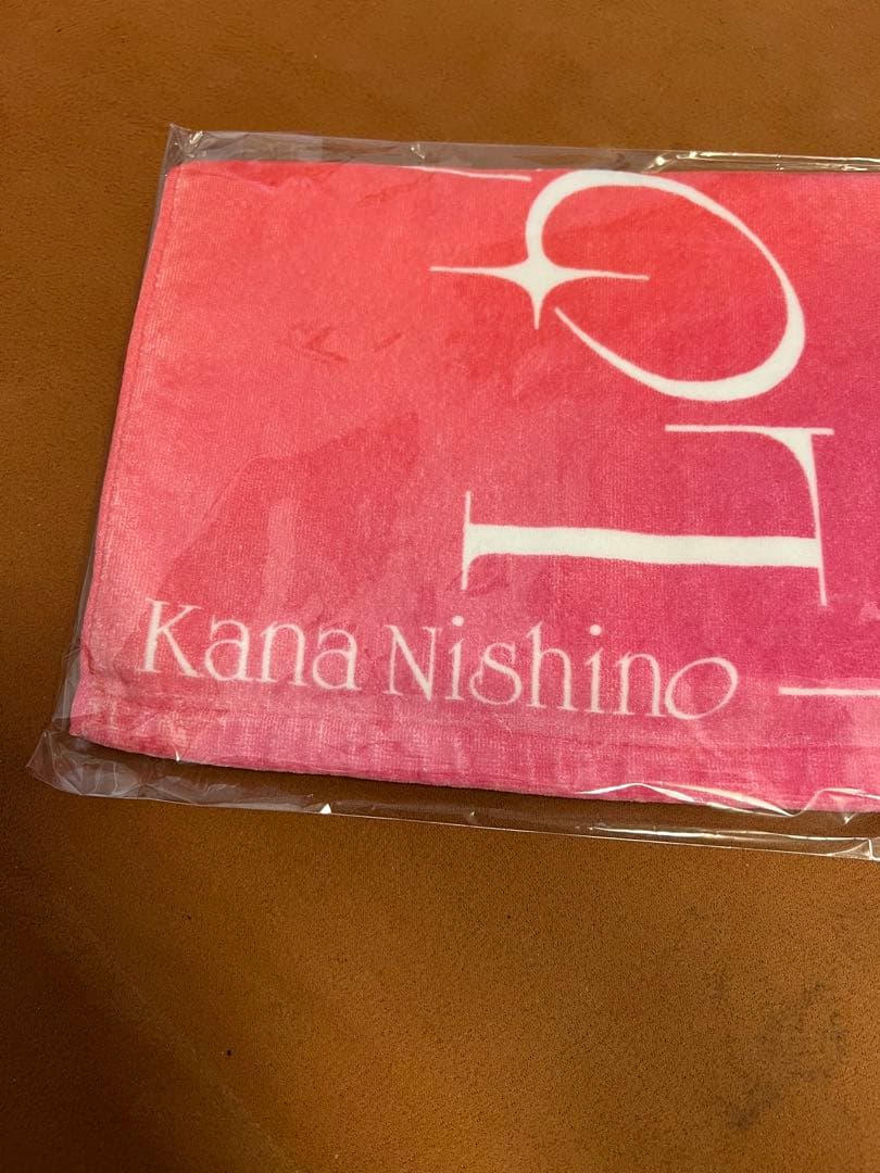 西野カナ　Love Again 2024 Live Viewing タオル