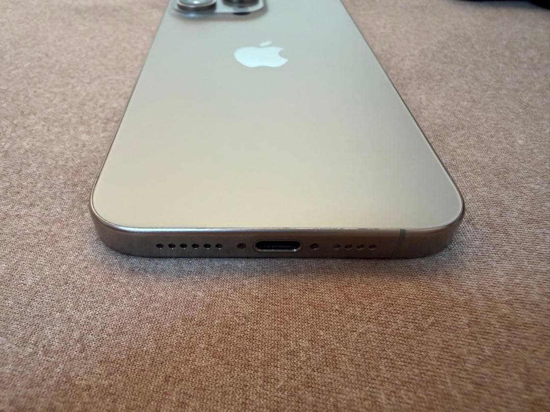 iphone15promax 本体