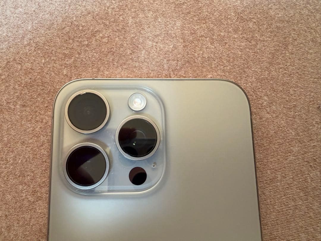 iphone15promax 本体