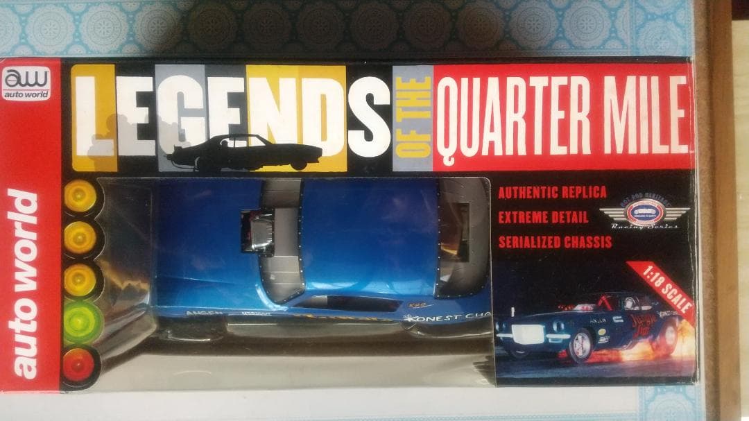 オートワールド 1/18 JUNGLE JIM 1971 シボレー カマロ