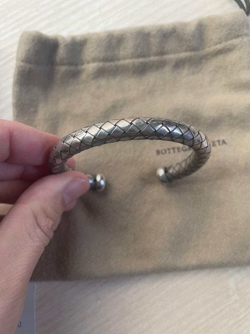 値下！　ボッテガヴェネタ　　イントレチャートAg925 バングル
