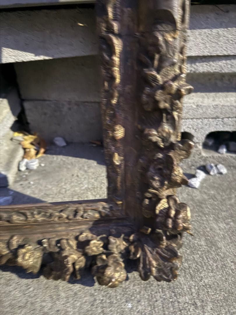 希少　18世紀フランスアンティーク調　漆金彫刻付き木製油彩額縁　P10サイズ