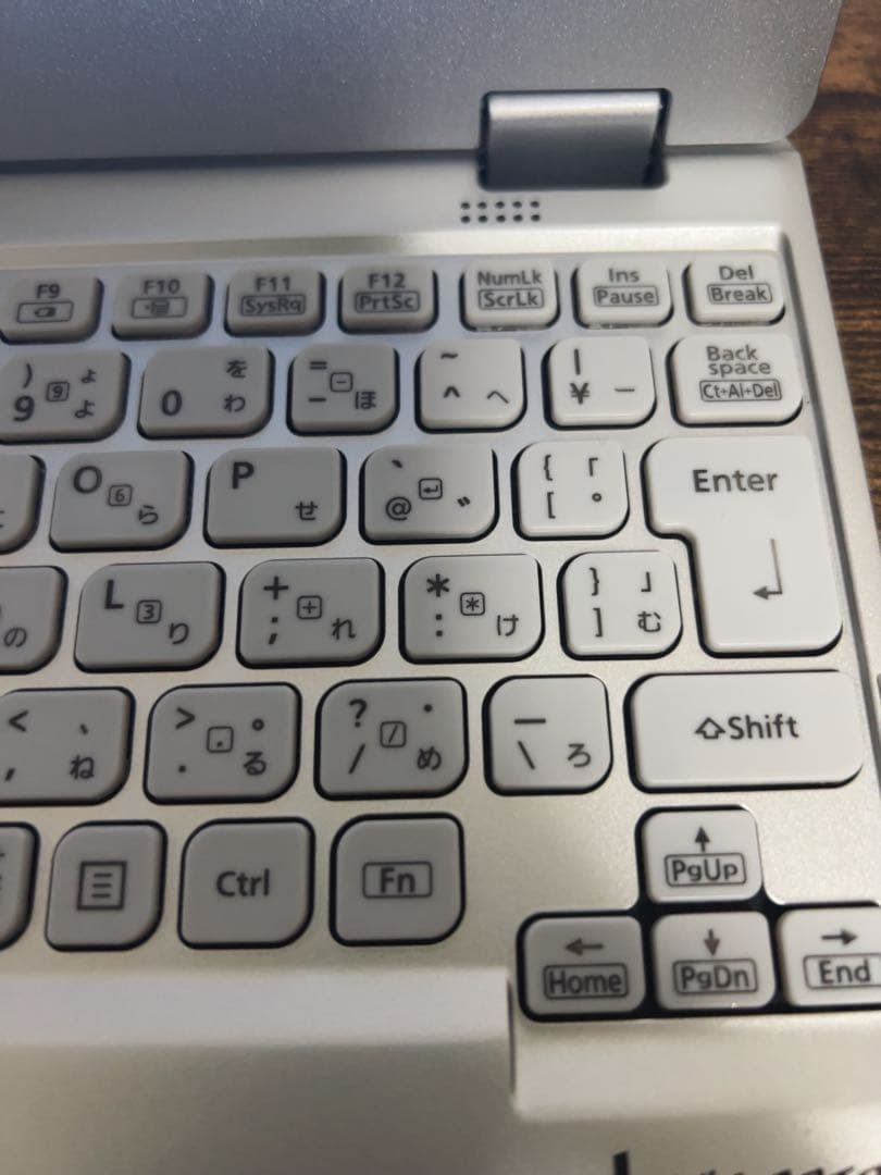 美品✨レッツノートQV9 16GB SSD256GBオフィス