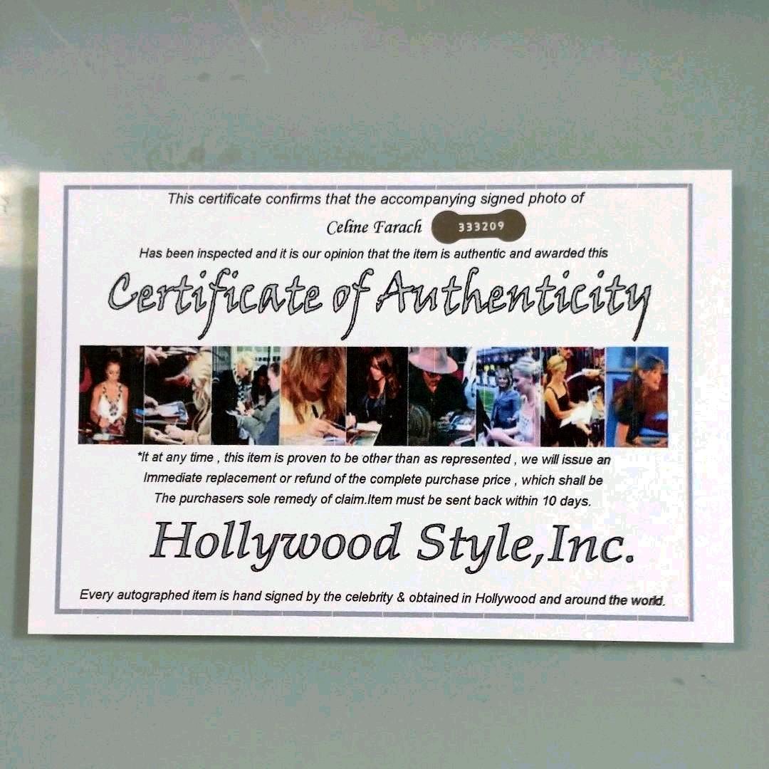 セール中…セリーヌ・ファラク直筆サイン入り2Lサイズ写真…①