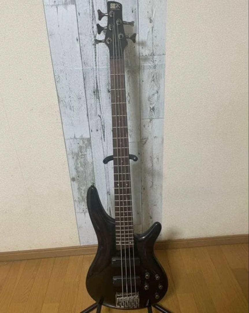 Ibanez SR305 5弦アクティブベース