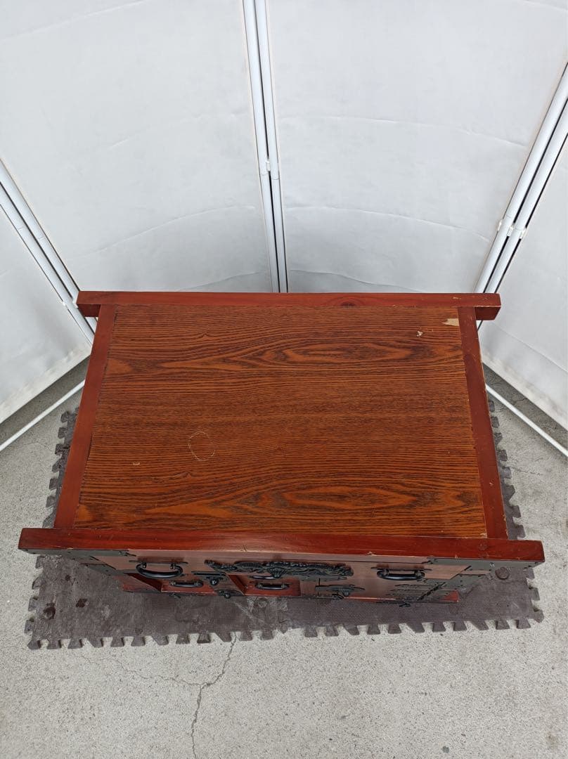 八6428【送料込み】民芸調家具　レトロ 和箪笥 からくり箪笥