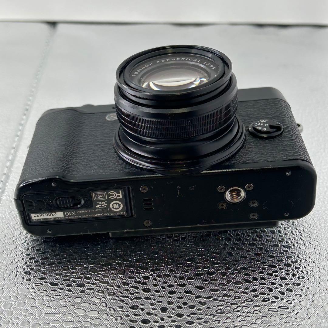 ■美品 Fujifilmフジフィルム X10