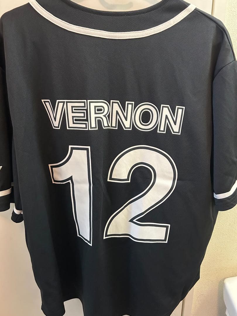 SEVENTEEN セブチ ジョンハン ユニフォームシャツ