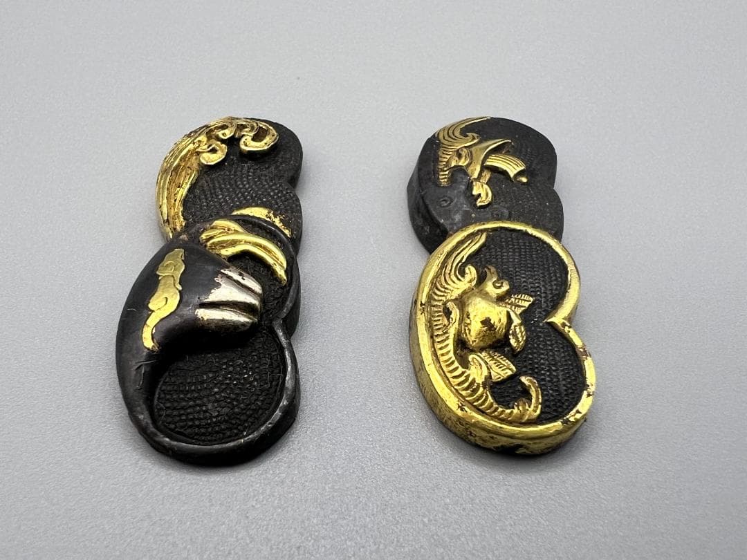 【海】江戸明治金工　鳳凰山水図　金目　手彫　目貫　４点　金銀象嵌　骨董品　元箱付