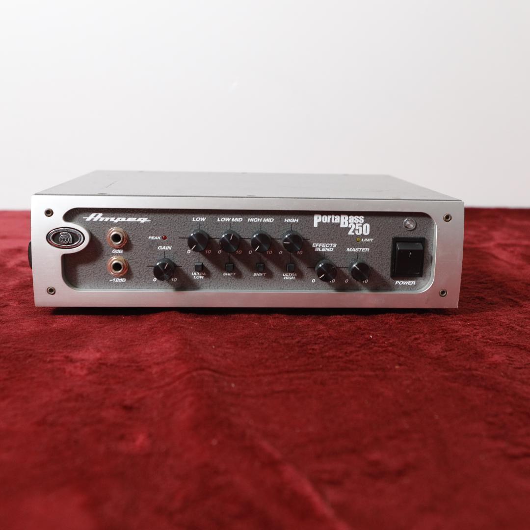 【8759】 AMPEG PORTABASS 250 小型アンプヘッド