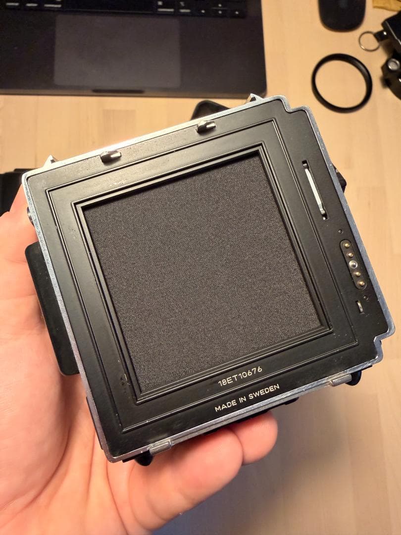 【希少未改造】Hasselblad 203FE+80mm FE+E12CCセット