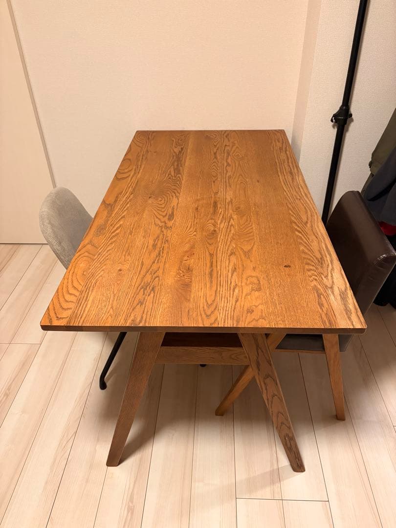 送料込み unico ADDAYダイニングテーブル W1500