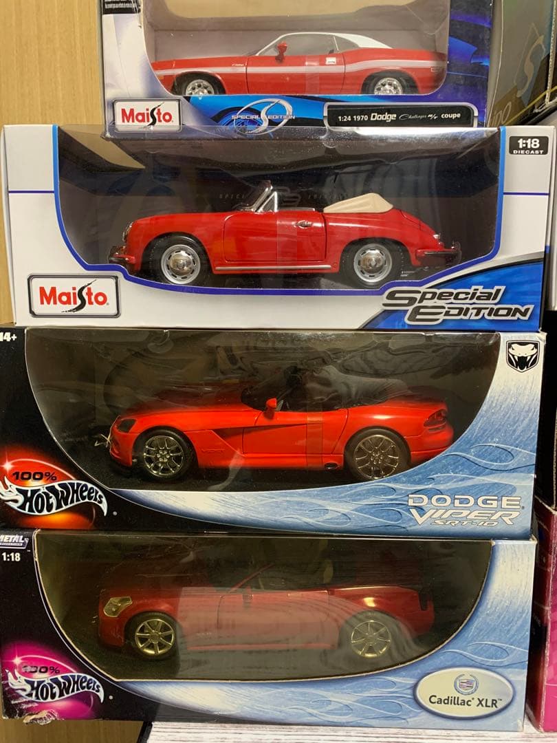 【期間限定値下げ】アメリカングラフティー 1/18及び1/24ミニカー8台セット