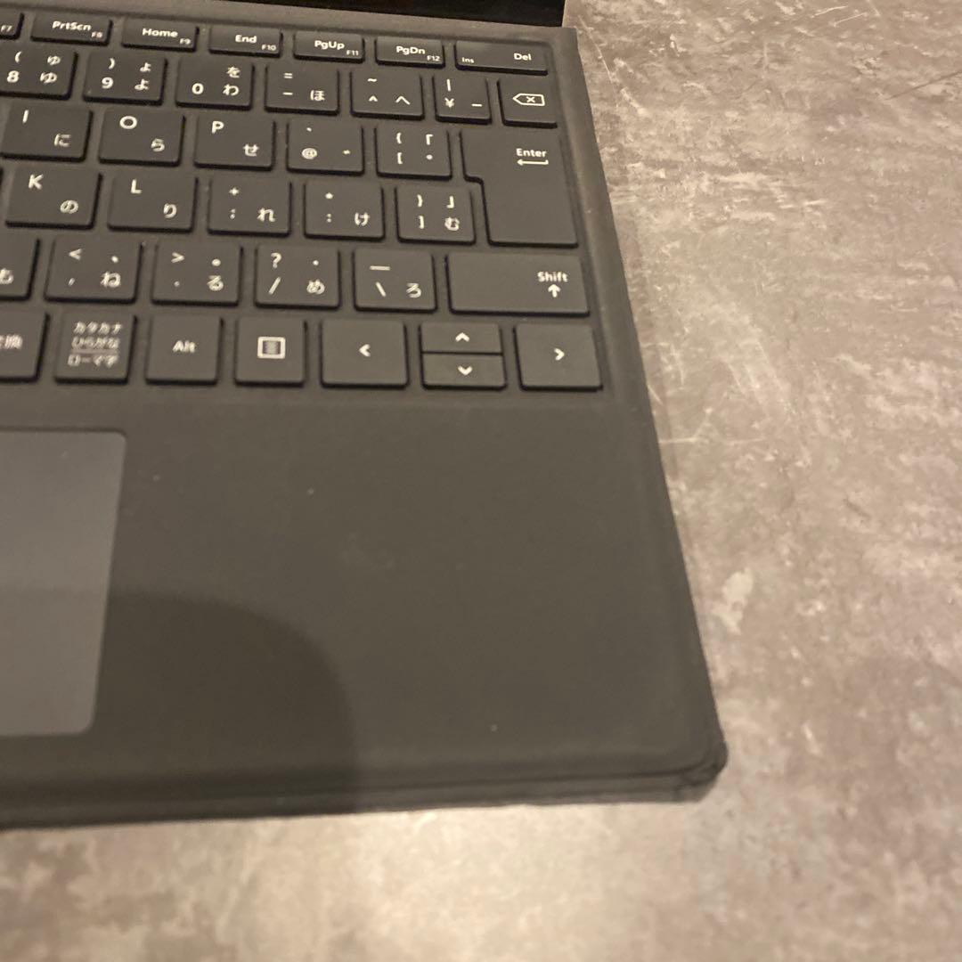 や*ん様 【箱付】Microsoft Surface pro Windows10