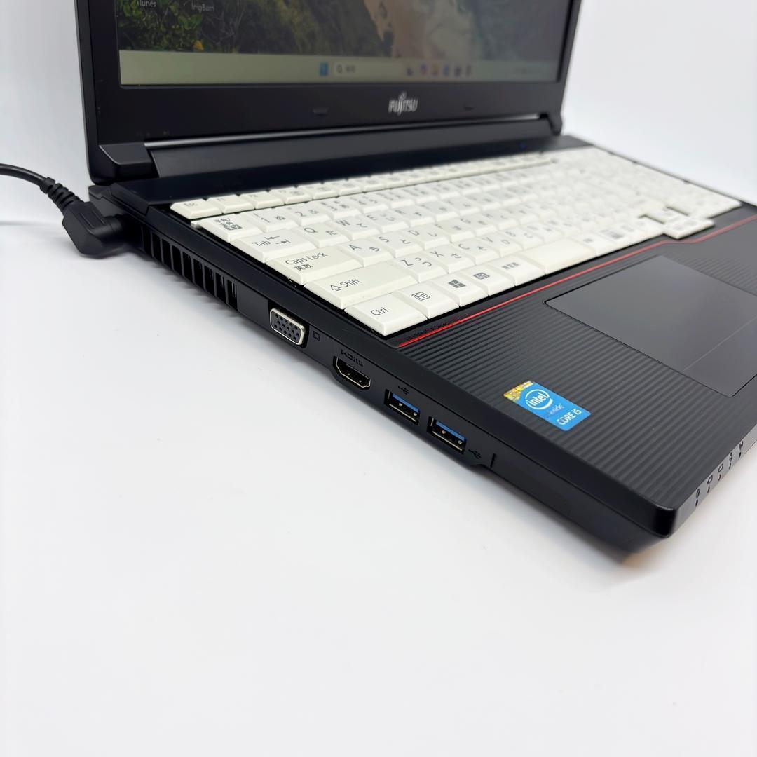 富士通 ノートパソコン Corei5 SSD オフィス付き Win11 D12