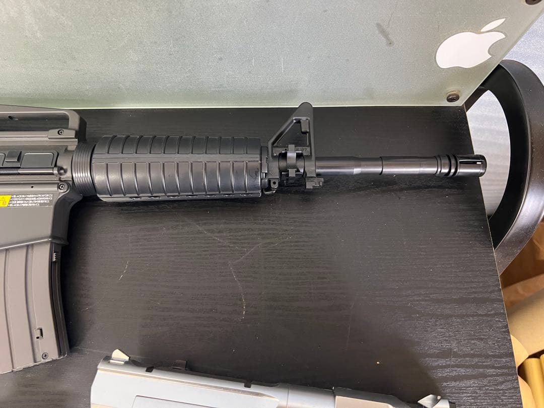 エアガン　4個セット　2つマガジンなし