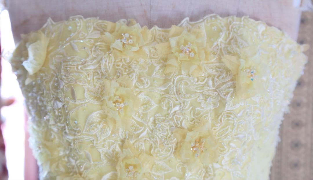 561GRACE高級ウエディングドレス5号7号9号小さいサイズ黄色カラードレス