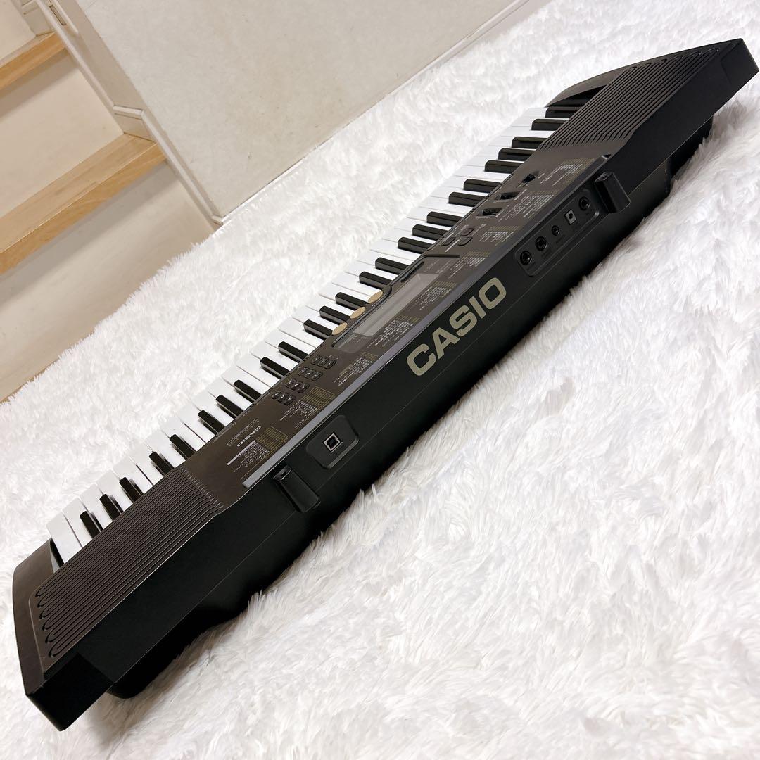 CASIO 61鍵盤 光ナビゲーションキーボード LK-113 電子ピアノ