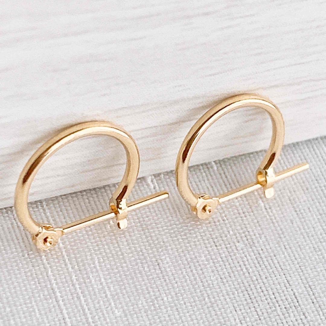 18金【1×10mm 定番フープピアス】イエローゴールド K18刻印入 新品！